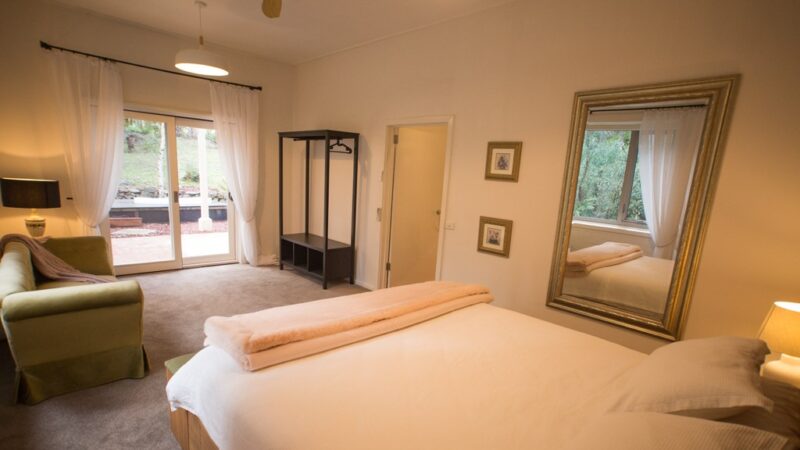 279 bedroom