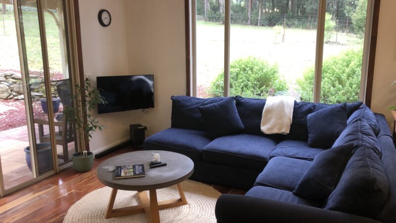 279 lounge room